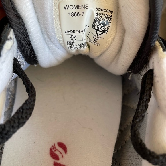 Saucony Women Jazz Original 1866-7 Black Red Running Shoes Sneakers Size 8.5 New - Picture 4 of 9